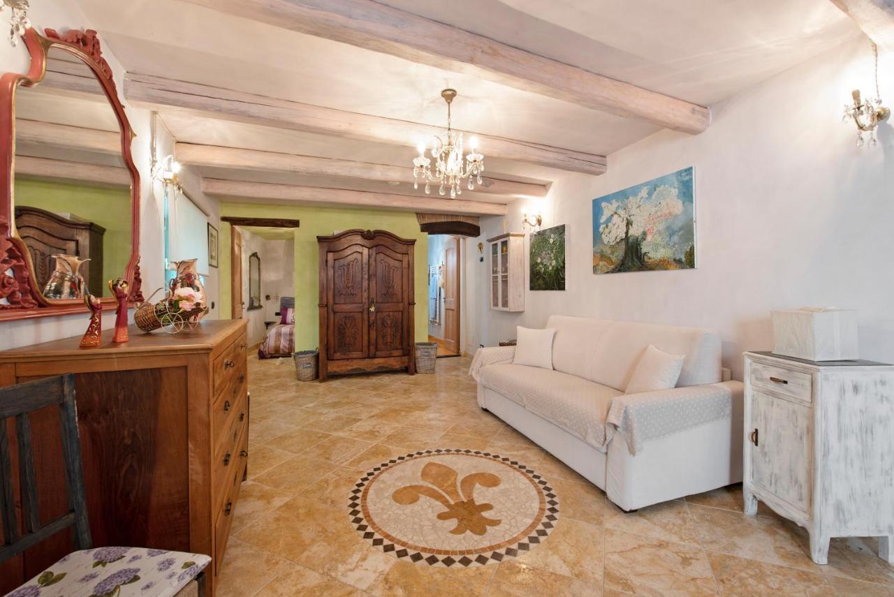 Casa Gocce Di Cristallo Варацце Екстер'єр фото