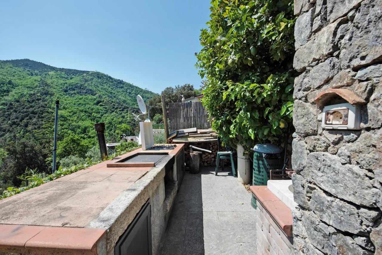 Casa Gocce Di Cristallo Варацце Екстер'єр фото